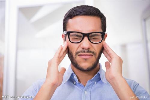 对白领来说五种预防头痛的好方法