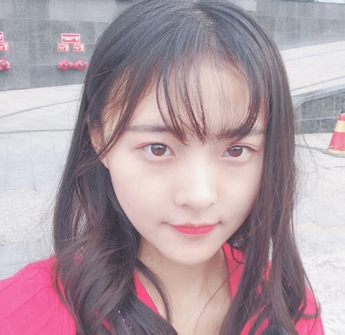 小姑娘